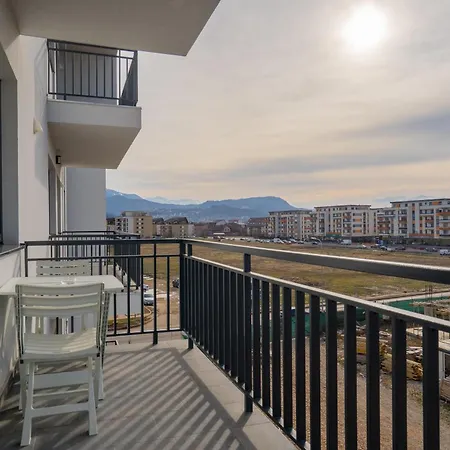 Apartment Nest-mountain View With Balcony And Free Parking