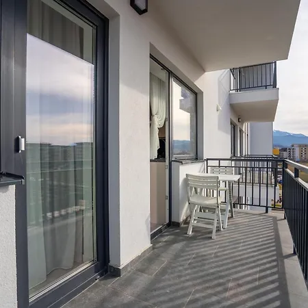 Apartment Nest-mountain View With Balcony And Free Parking *